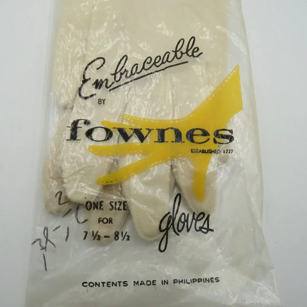 Vintage Fownes Embraceable‎ Gloves One Size 7.5 Cotton Original Packaging